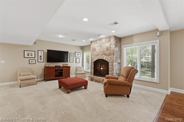 Builiding view fifty three for 24081 Wintergreen, Novi, MI. 48374