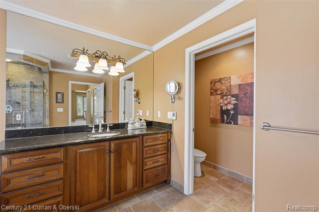 Builiding view forty one for 24081 Wintergreen, Novi, MI. 48374