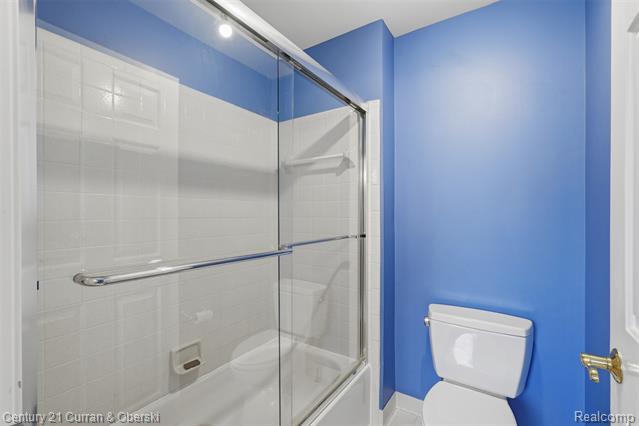 Builiding view forty six for 24081 Wintergreen, Novi, MI. 48374