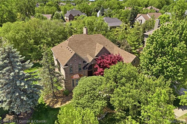 Builiding view seventy for 24081 Wintergreen, Novi, MI. 48374