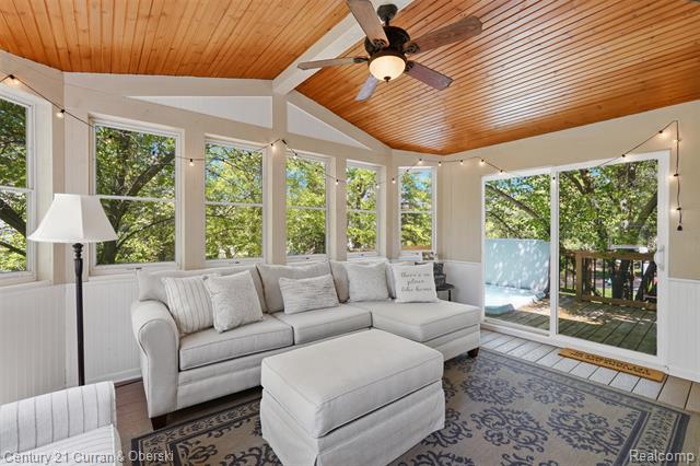 Builiding view thirty one for 24081 Wintergreen, Novi, MI. 48374