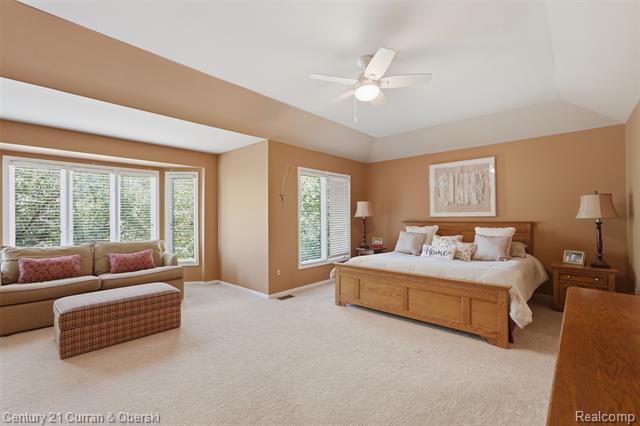 Builiding view thirty seven for 24081 Wintergreen, Novi, MI. 48374
