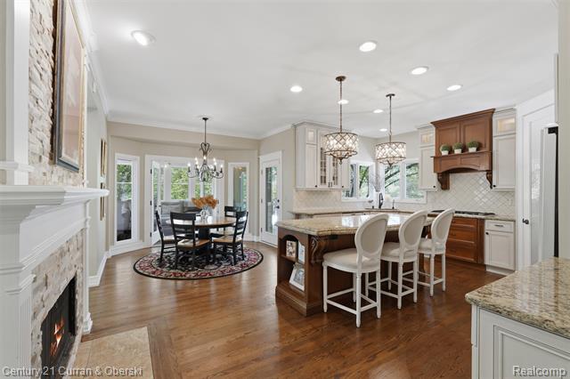 Builiding view twenty one for 24081 Wintergreen, Novi, MI. 48374