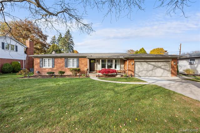 front view for 34178 Grove, Livonia, Mi. 48154