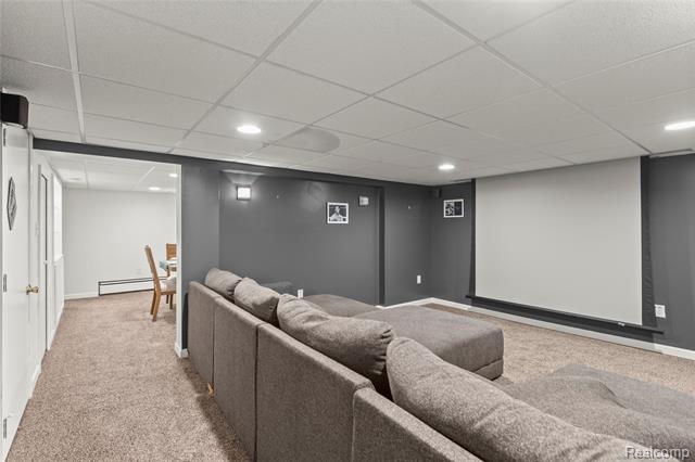 Builiding view twenty one for 16537 Pollyanna, Livonia, MI. 48154