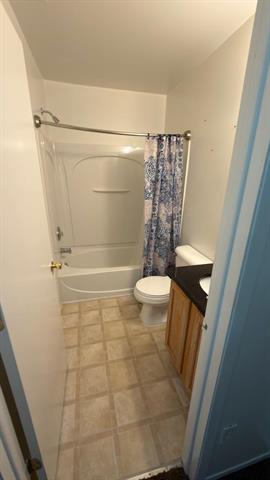 Builiding view eleven for 15602 Stone Crossing, Southfield, MI. 48075