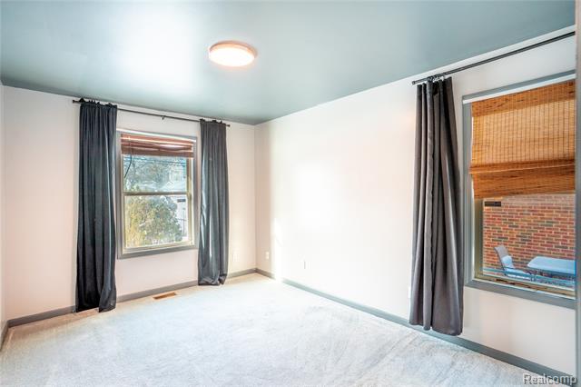 Builiding view six for 19953 Wakenden, Redford, MI. 48240