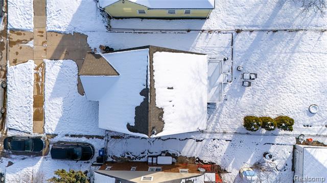 Builiding view twenty two for 19953 Wakenden, Redford, MI. 48240