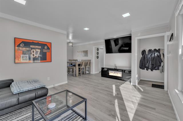 Builiding view seven for 19135 Weyher, Livonia, MI. 48152