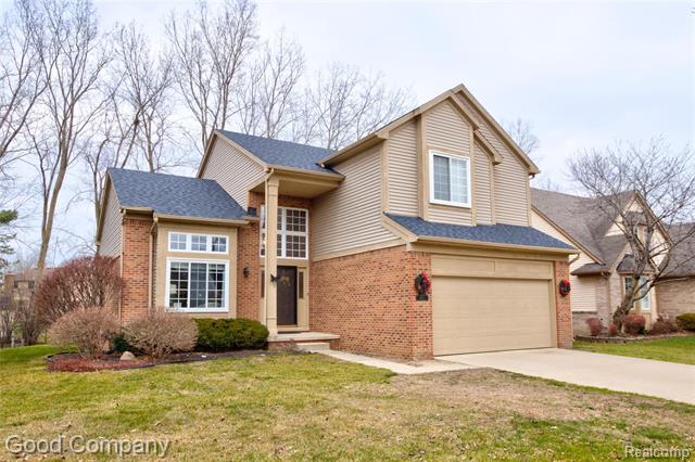 front view for 29836 Bobrich, Livonia, Mi. 48152