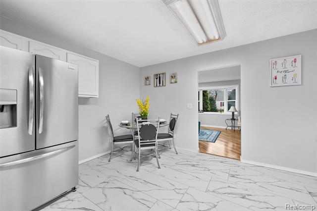 Builiding view eighteen for 19151 Negaunee, Redford, MI. 48240