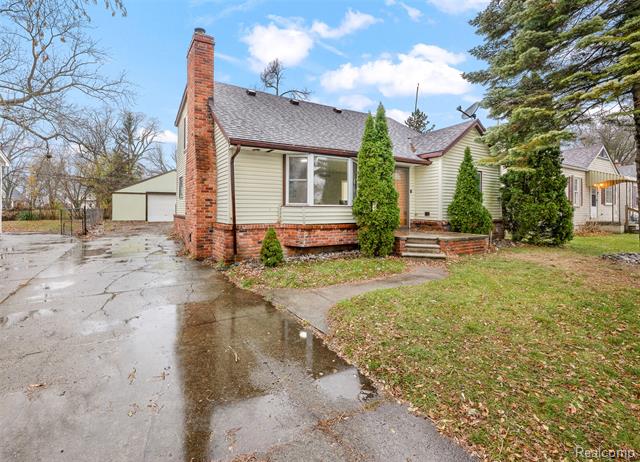 Builiding view one for 19151 Negaunee, Redford, MI. 48240