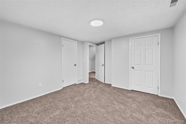 Builiding view twenty one for 19151 Negaunee, Redford, MI. 48240