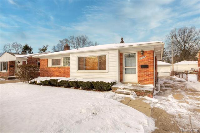 front view for 18663 Lexington, Redford, Mi. 48240