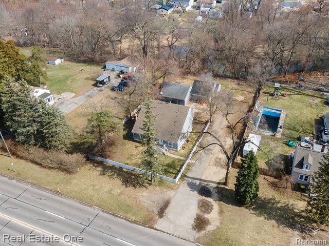 front view for 18410 Inkster, Redford, Mi. 48240