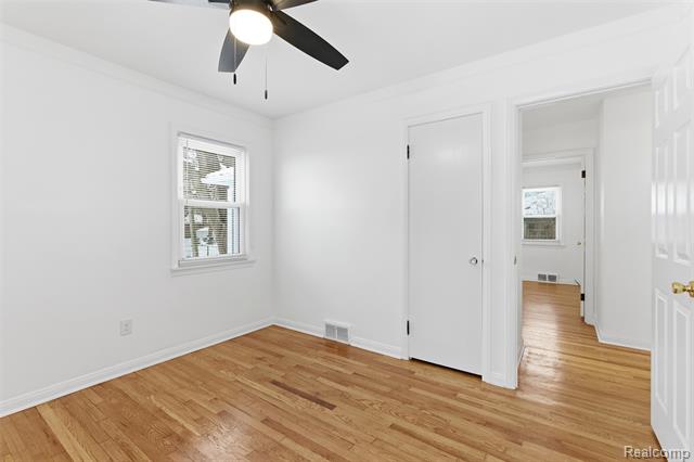 Builiding view fourteen for 26541 6 Mile, Redford, MI. 48240