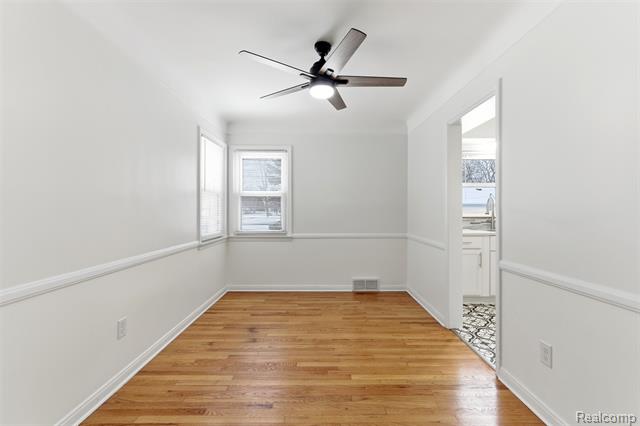 Builiding view six for 26541 6 Mile, Redford, MI. 48240