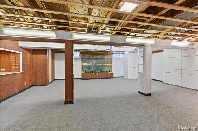 Builiding view twenty for 26541 6 Mile, Redford, MI. 48240