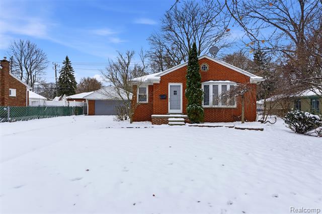 Builiding view two for 26541 6 Mile, Redford, MI. 48240