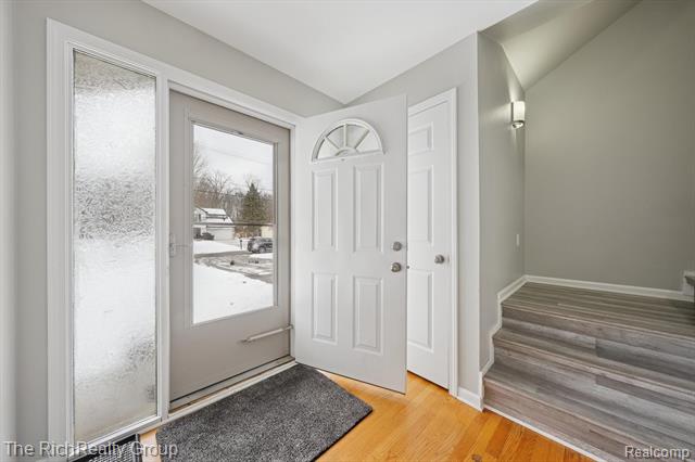 Builiding view four for 23197 Elmgrove, Farmington, MI. 48336