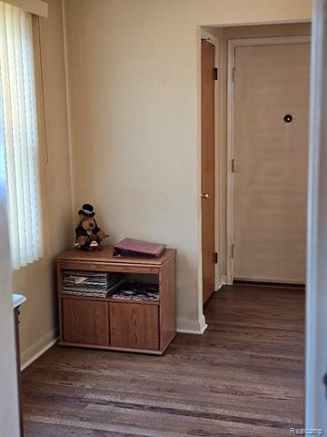 Builiding view eleven for 17285 Gaylord, Redford, MI. 48240