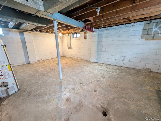 Builiding view twelve for 19990 Kinloch, Redford, MI. 48240