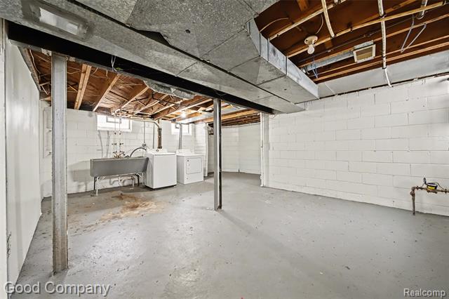 Builiding view thirteen for 19329 Garfield, Redford, MI. 48240