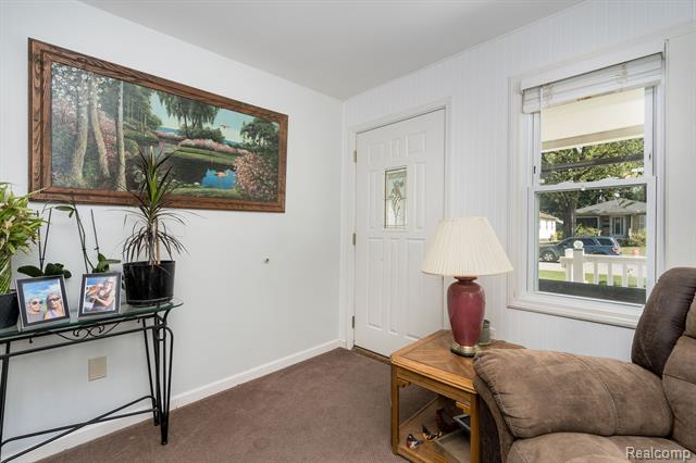 Builiding view seven for 18435 Glenmore, Redford, MI. 48240