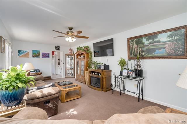 Builiding view six for 18435 Glenmore, Redford, MI. 48240