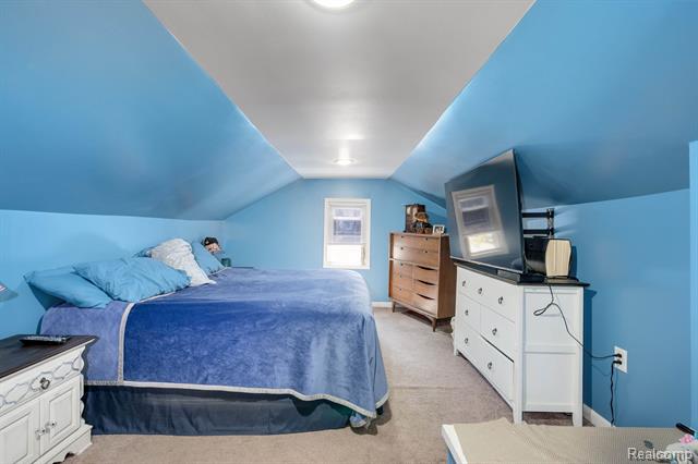 Builiding view twenty six for 18435 Glenmore, Redford, MI. 48240