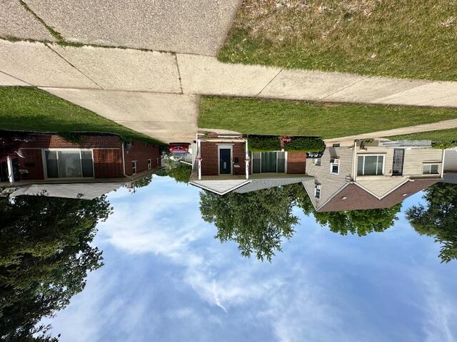 Builiding view one for 18450 Olympia, Redford, MI. 48240