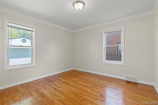 Builiding view fifteen for 17444 Beech Daly, Redford, MI. 48240