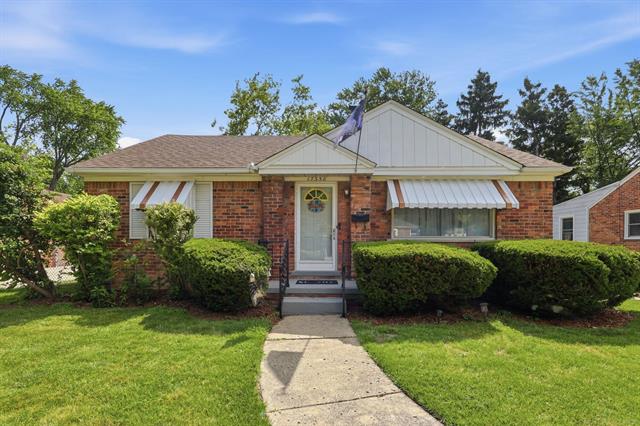 front view for 17358 Wakenden, Redford, Mi. 48240