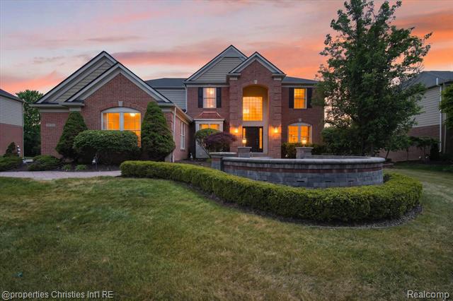 Builiding view one for 45094 Oak Forest, Northville, MI. 48168