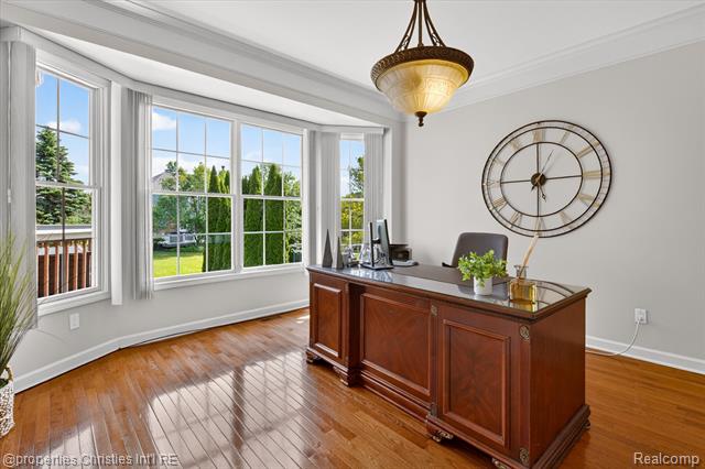 Builiding view twenty four for 45094 Oak Forest, Northville, MI. 48168