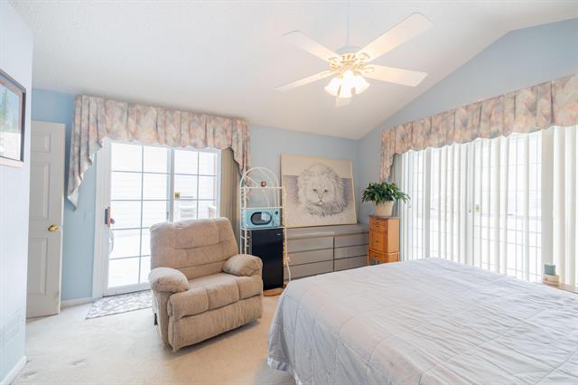 Builiding view eighteen for 16352 Country Knoll, Northville, MI. 48168