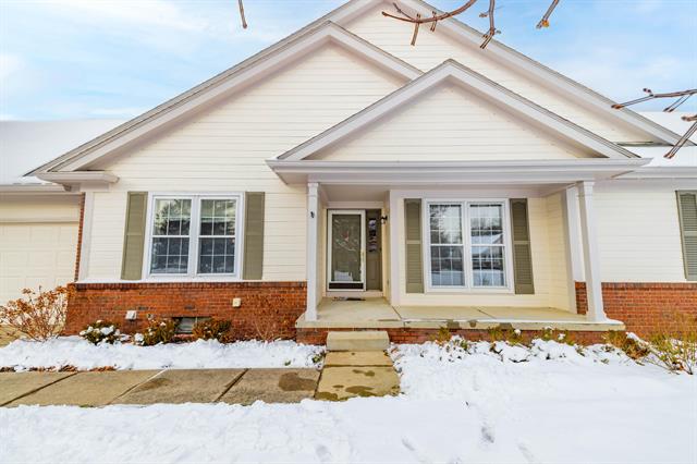 Builiding view three for 16352 Country Knoll, Northville, MI. 48168