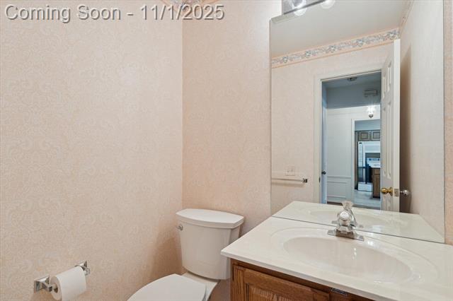 Builiding view forty six for 16252 Country Knoll, Northville, MI. 48168