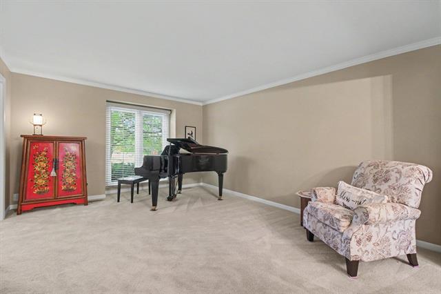 Builiding view fifteen for 17107 Maple Hill, Northville, MI. 48168