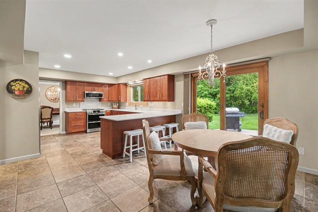 Builiding view nine for 17107 Maple Hill, Northville, MI. 48168