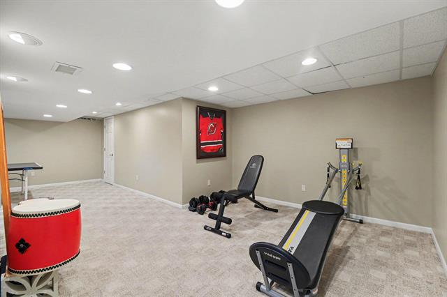 Builiding view thirty five for 17107 Maple Hill, Northville, MI. 48168