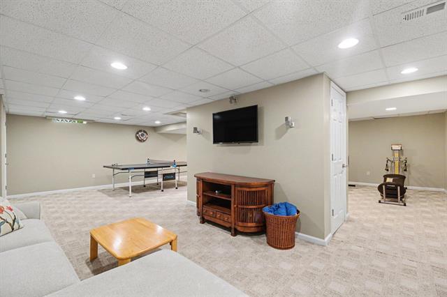 Builiding view thirty four for 17107 Maple Hill, Northville, MI. 48168