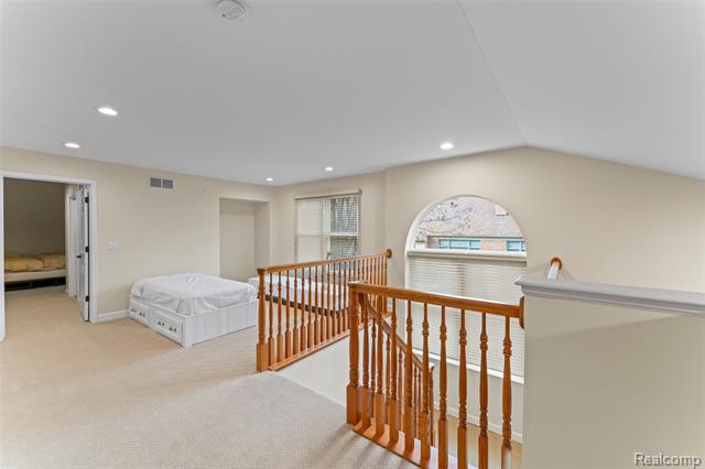 Builiding view fifty five for 18282 Cascade, Northville, MI. 48168