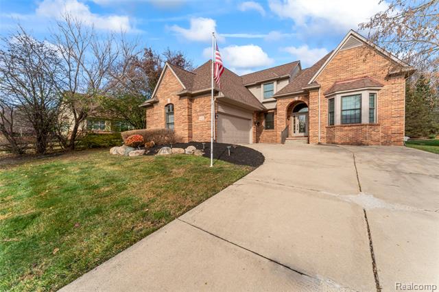 Builiding view four for 18282 Cascade, Northville, MI. 48168