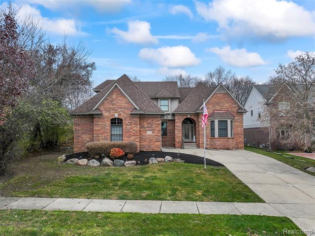 Builiding view one for 18282 Cascade, Northville, MI. 48168