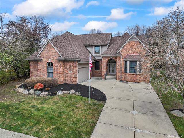 Builiding view three for 18282 Cascade, Northville, MI. 48168