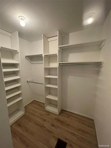 Builiding view twenty four for 19479 Scenic Harbour, Northville, MI. 48167