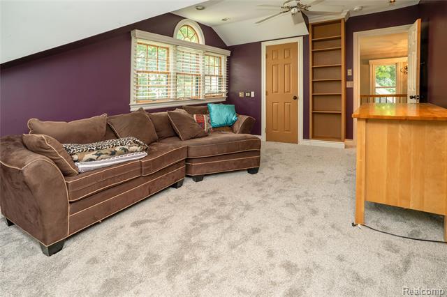 Builiding view fifty five for 549 W Dunlap, Northville, MI. 48167