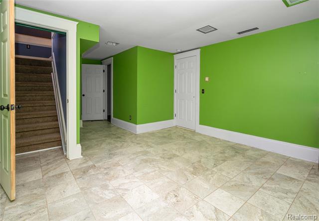 Builiding view fifty six for 549 W Dunlap, Northville, MI. 48167