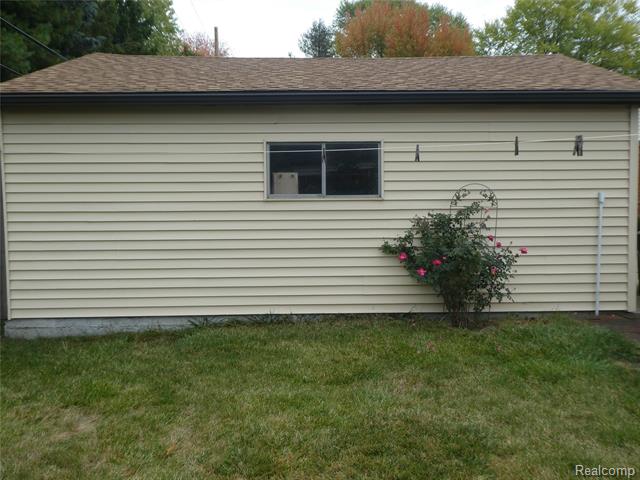 Builiding view twelve for 32588 James, Garden City, MI. 48135